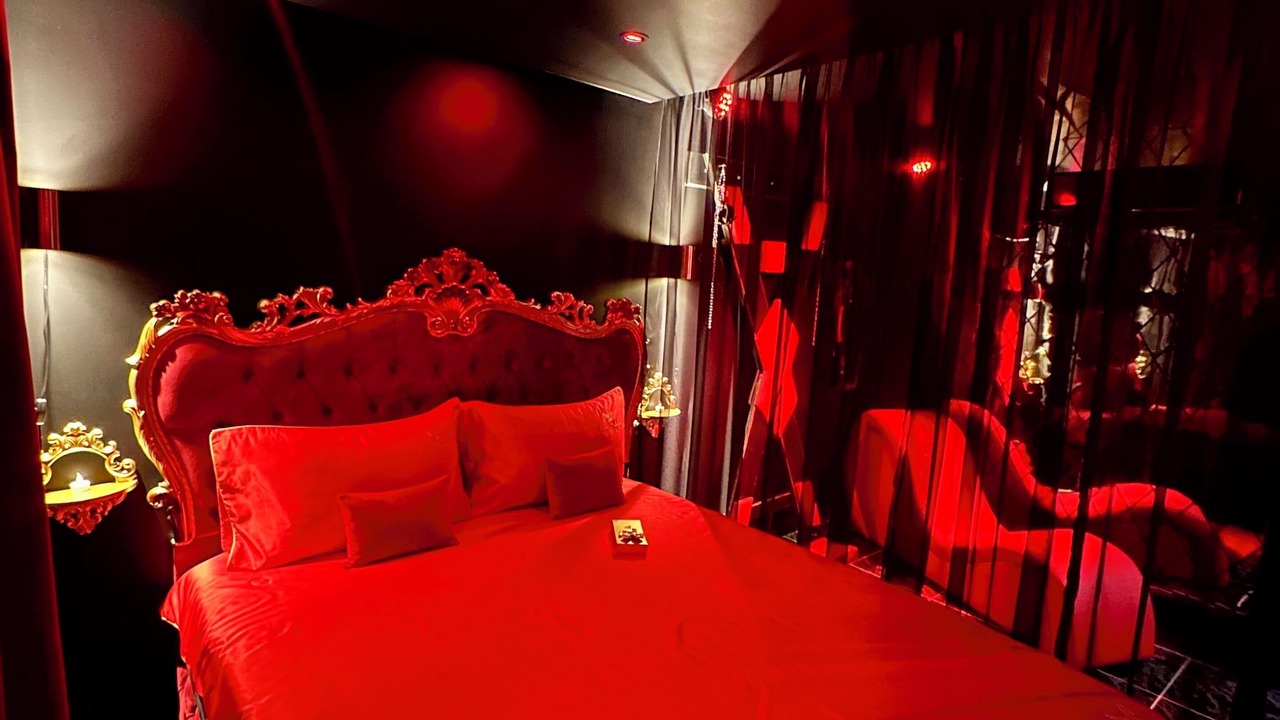 Photo of Bedroom in Villeneuve-le-Roi