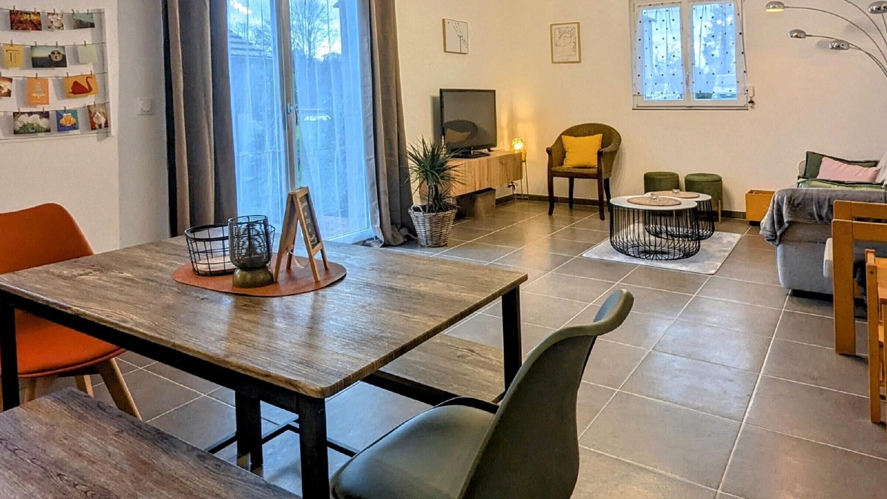 Photo of Livingroom in Amage