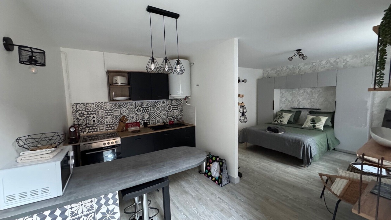 Photo of Kitchen in Besancon Old Town