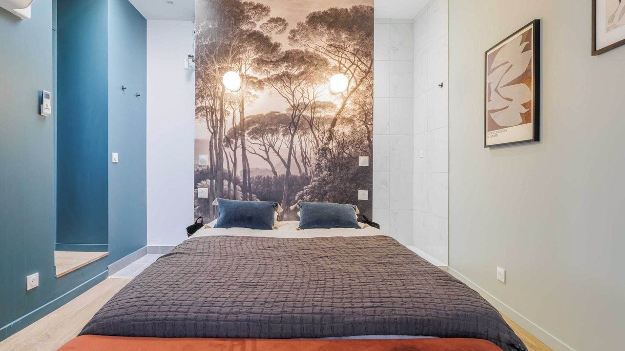 Photo of Bedroom in Notre-Dame-des-Champs