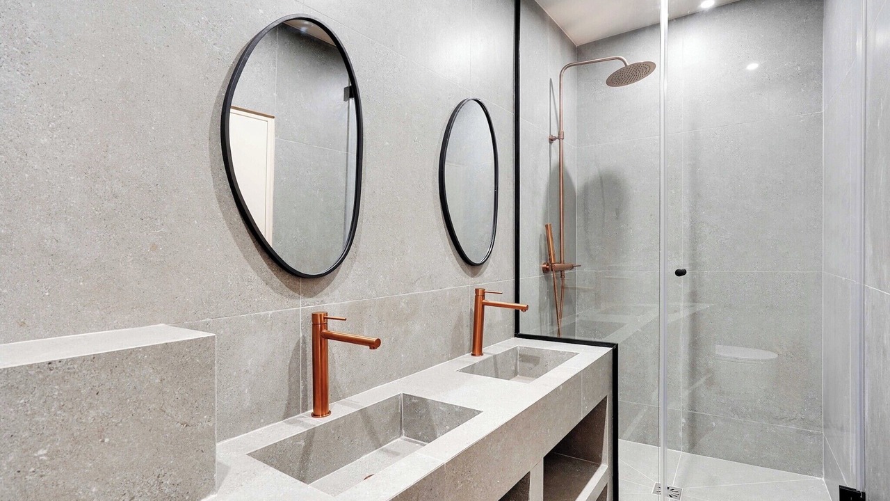 Photo of Bathroom in Gare