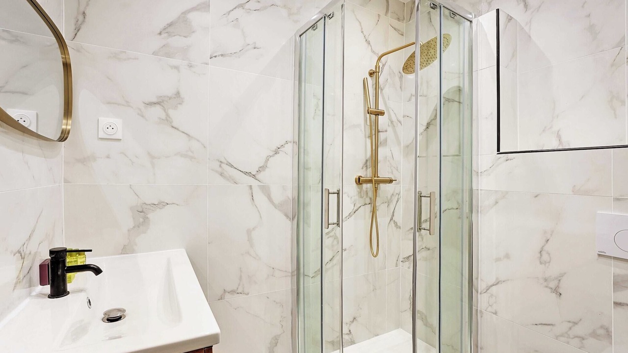 Photo of Bathroom in Notre-Dame-des-Champs