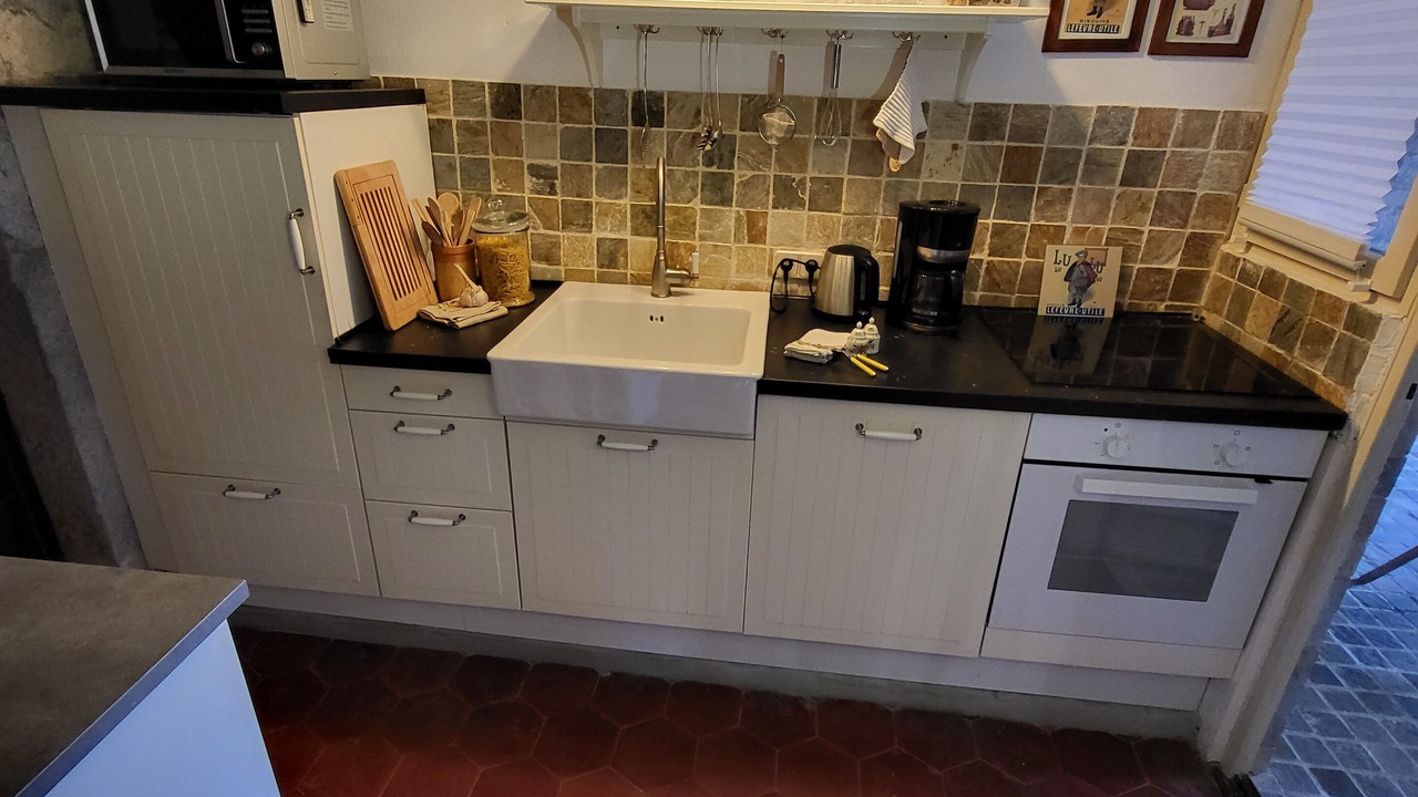 Photo of Kitchen in Saint-Alban-sous-Sampzon