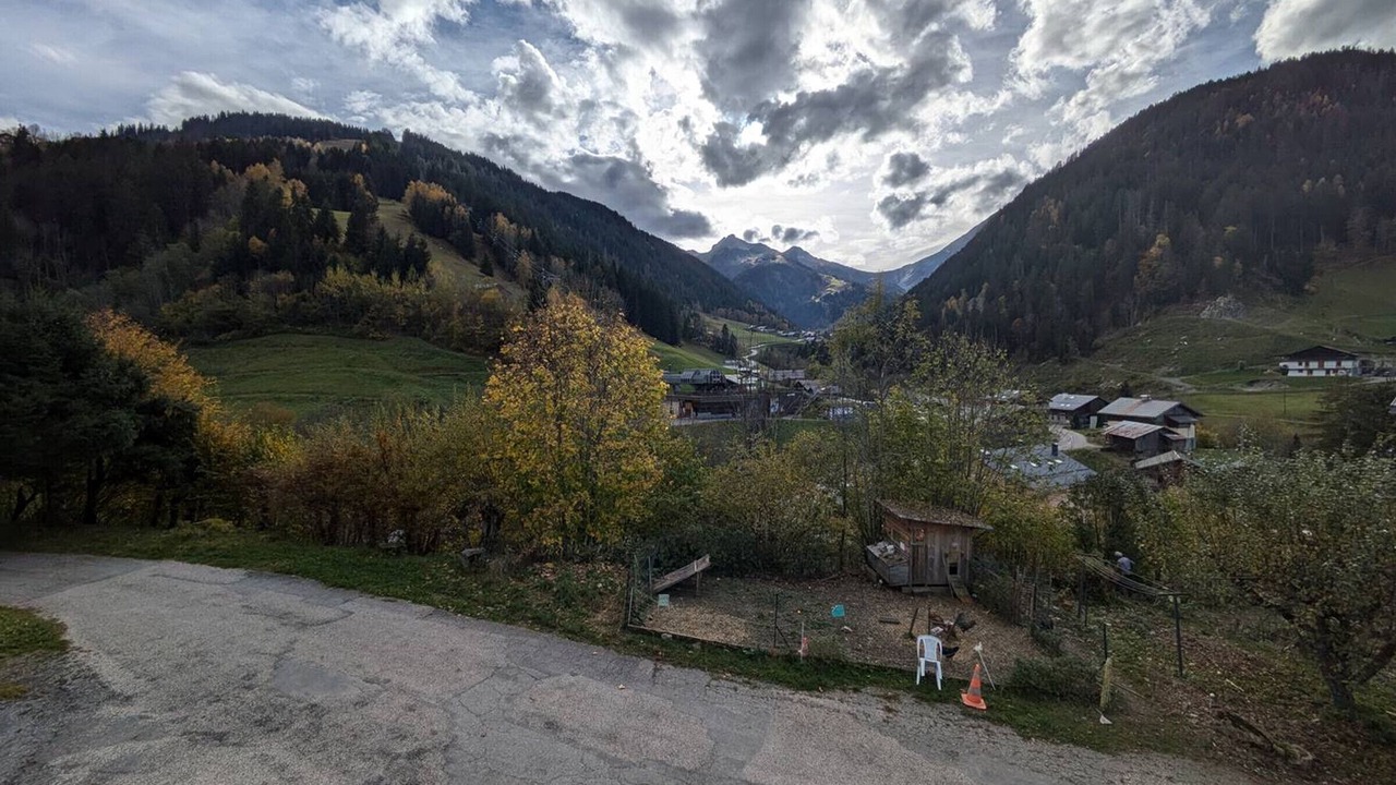 Photo of Others in Areches