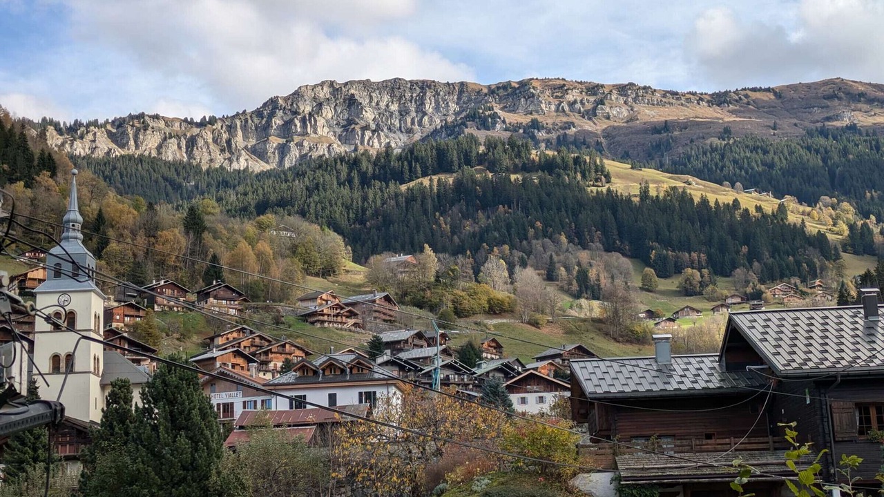 Photo of Others in Areches
