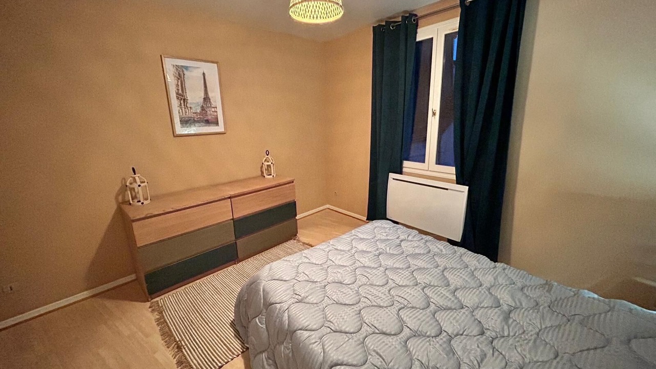 Photo of Bedroom in Nevers