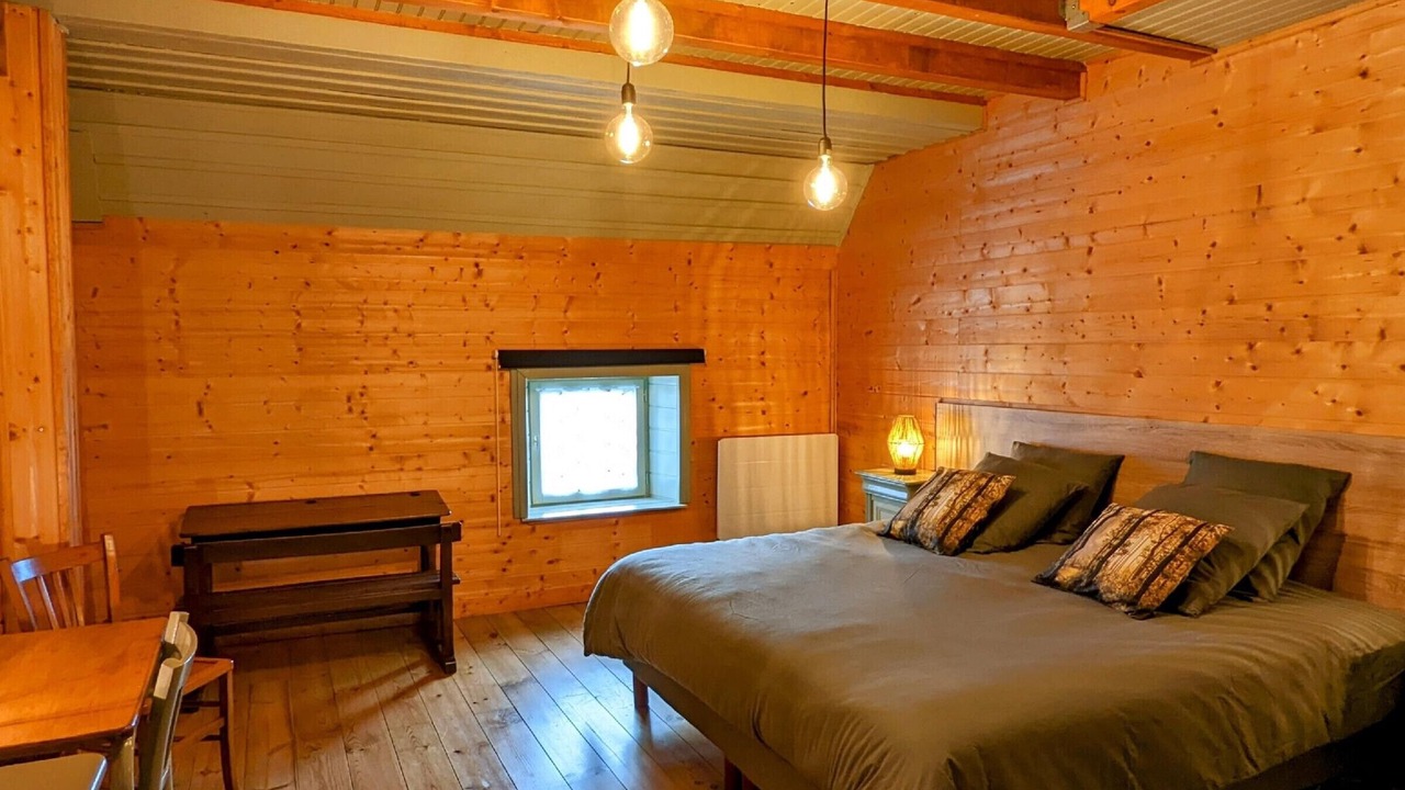 Photo of Bedroom in Saint-Bresson