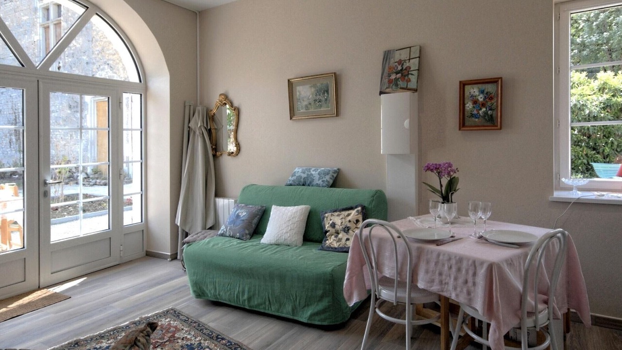 Photo of Livingroom in Montagney