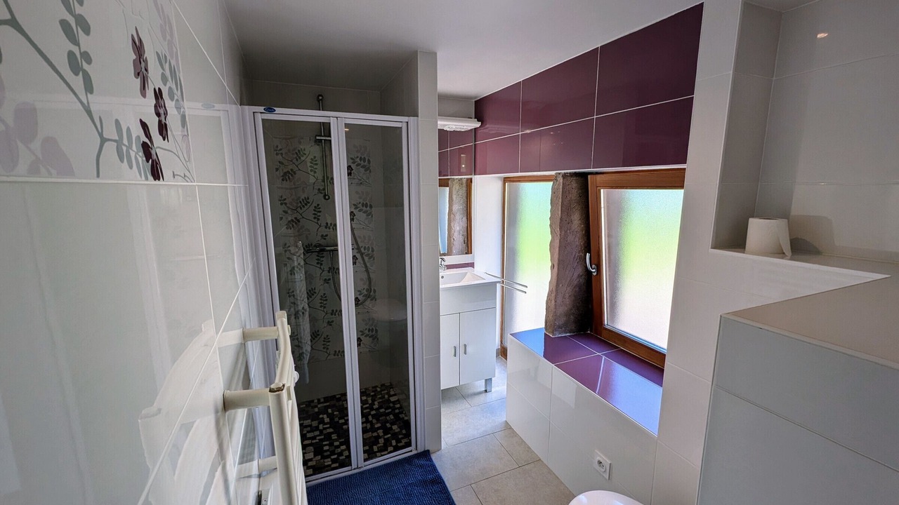 Photo of Bathroom in Saint-Bresson