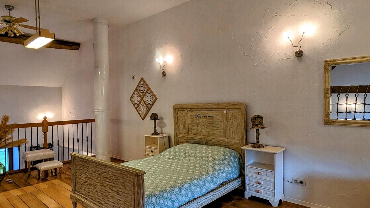 Photo of Bedroom in Faymont