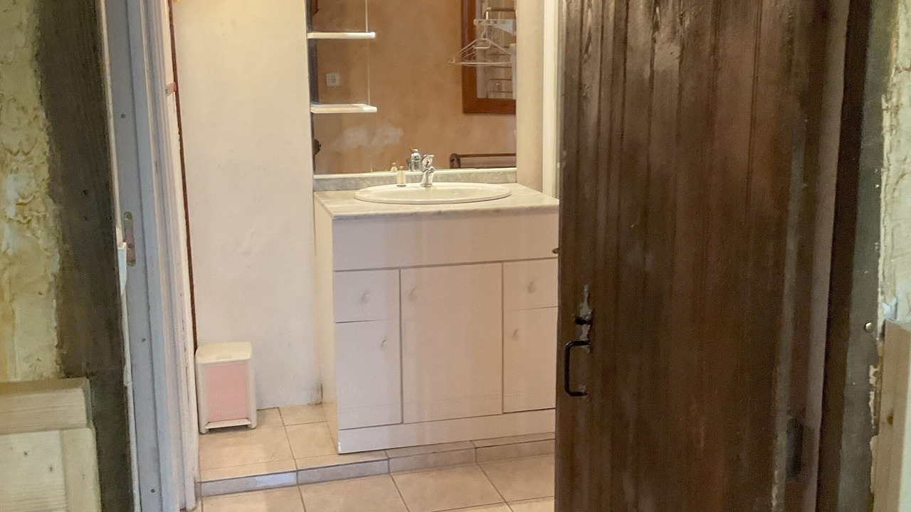 Photo of Bathroom in Goutrens