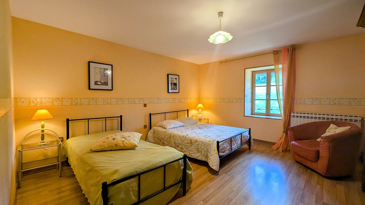 Photo of Bedroom in Dampierre-sur-Linotte