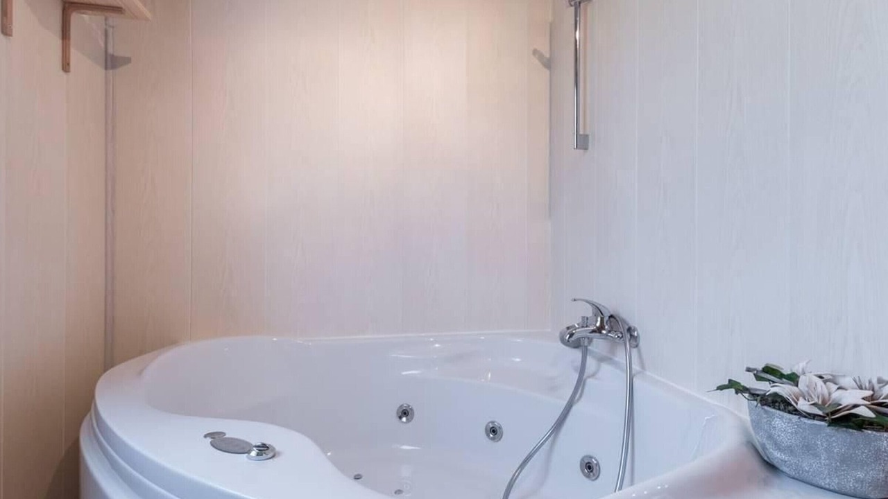 Photo of Bathroom in Ternuay-Melay-et-Saint-Hilaire