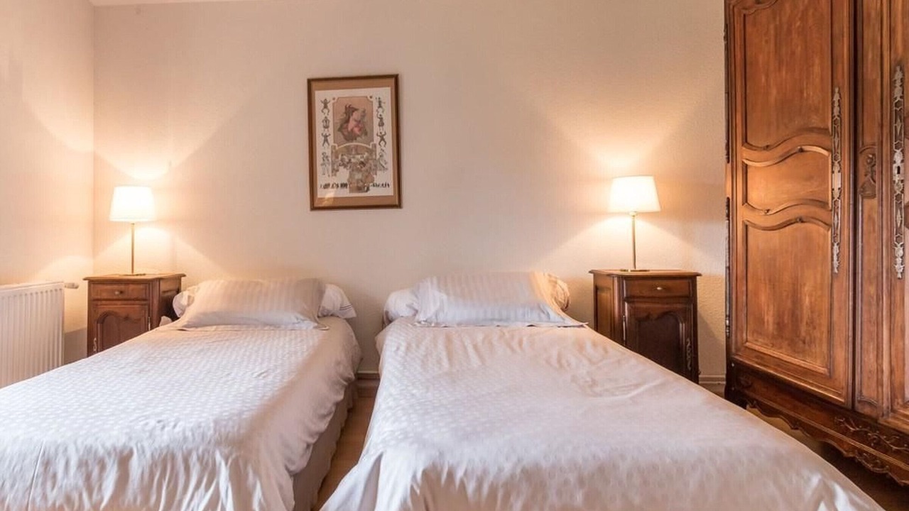 Photo of Bedroom in La Longine