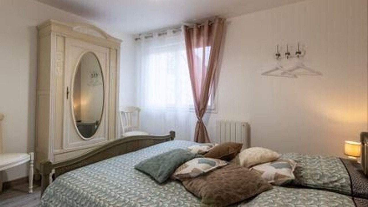 Photo of Bedroom in Venisey