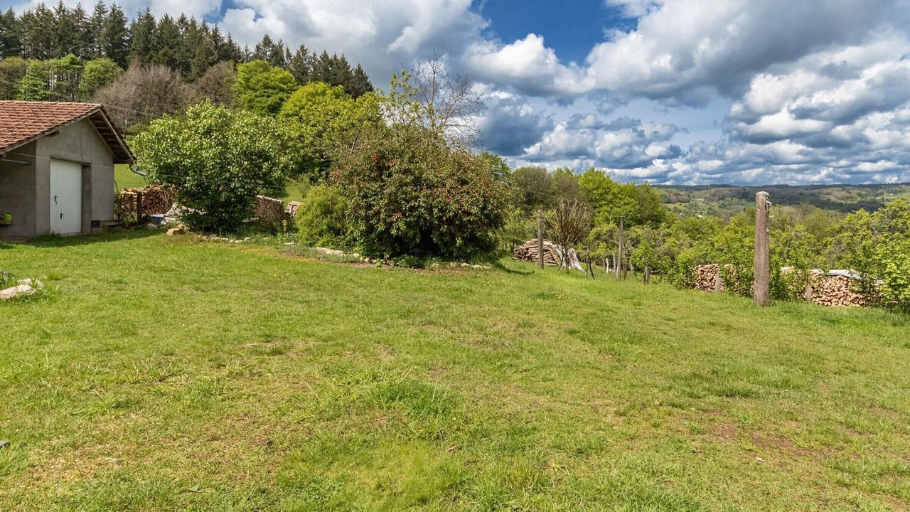 Photo of Outdoor in Saint-Bresson