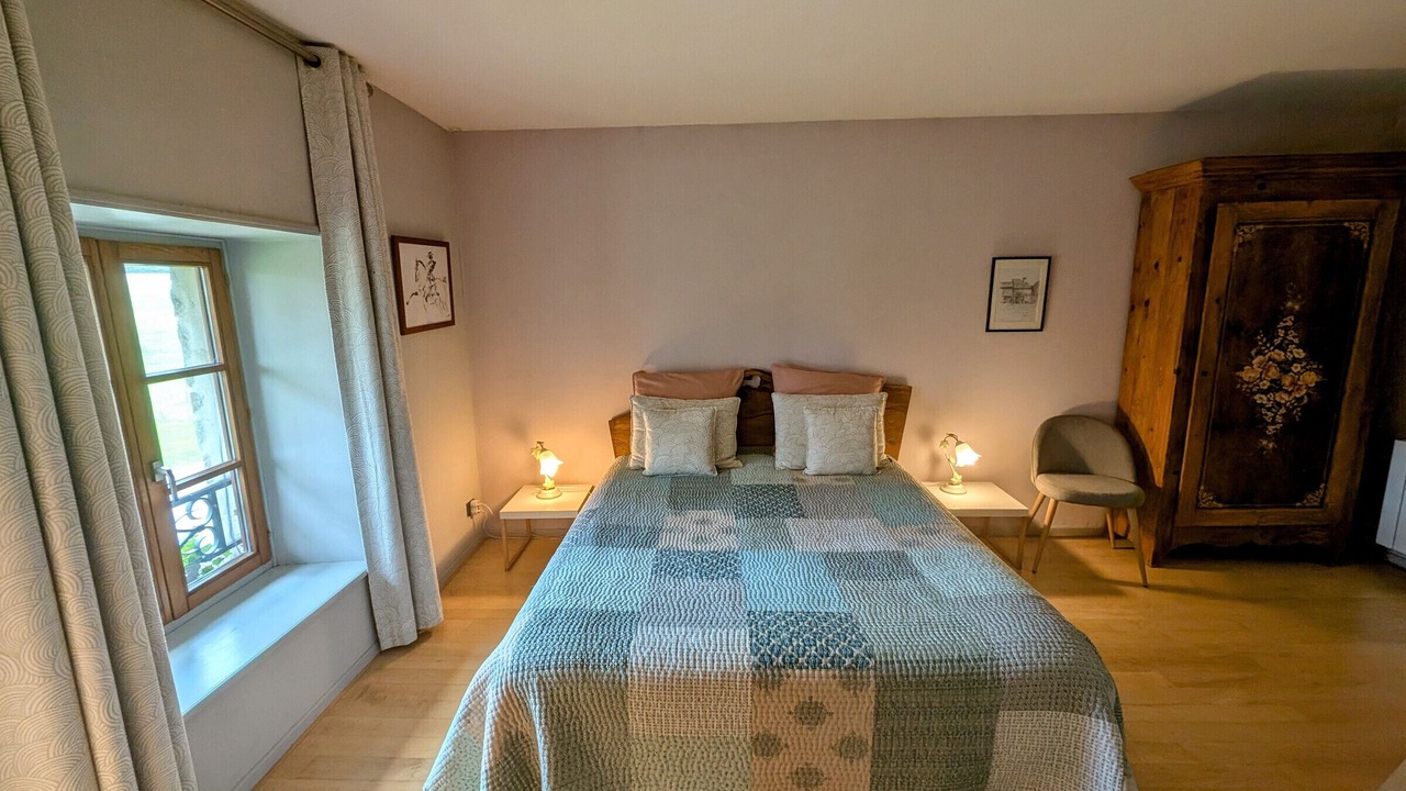 Photo of Bedroom in Esprels