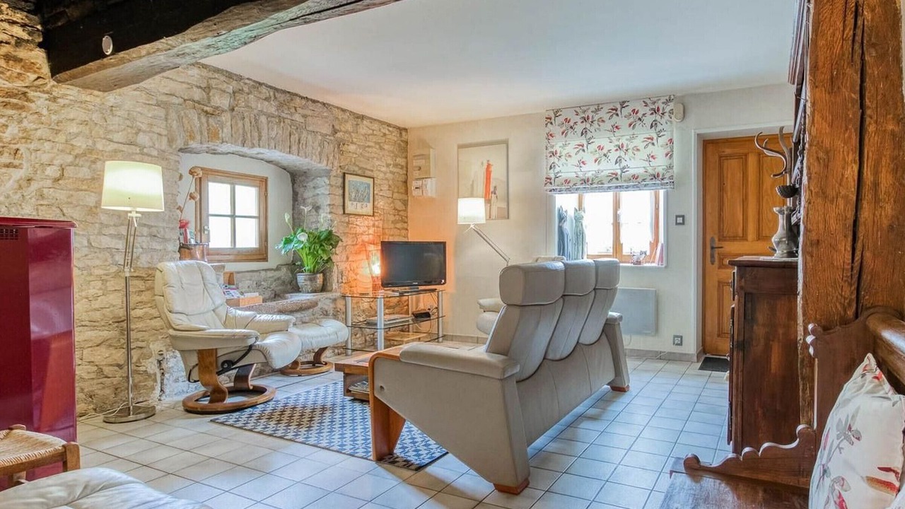 Photo of Livingroom in Esprels