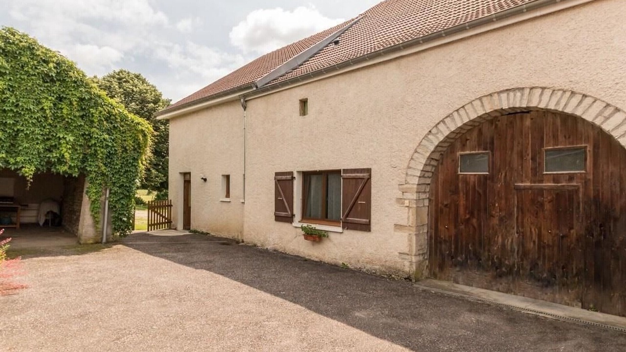 Photo of Outdoor in Confracourt