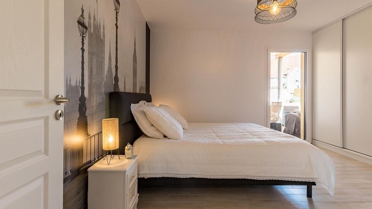 Photo of Bedroom in Gy