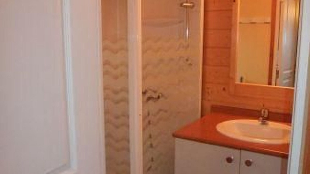 Photo of Bathroom in Travexin