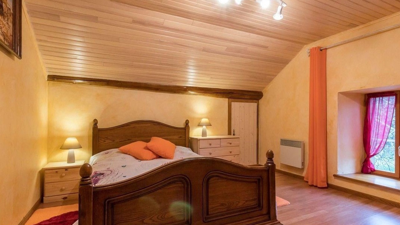Photo of Bedroom in Saint-Bresson