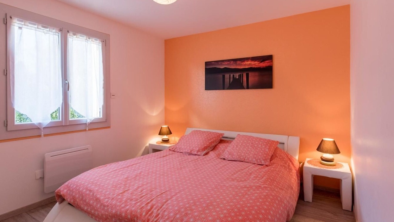Photo of Bedroom in Gy