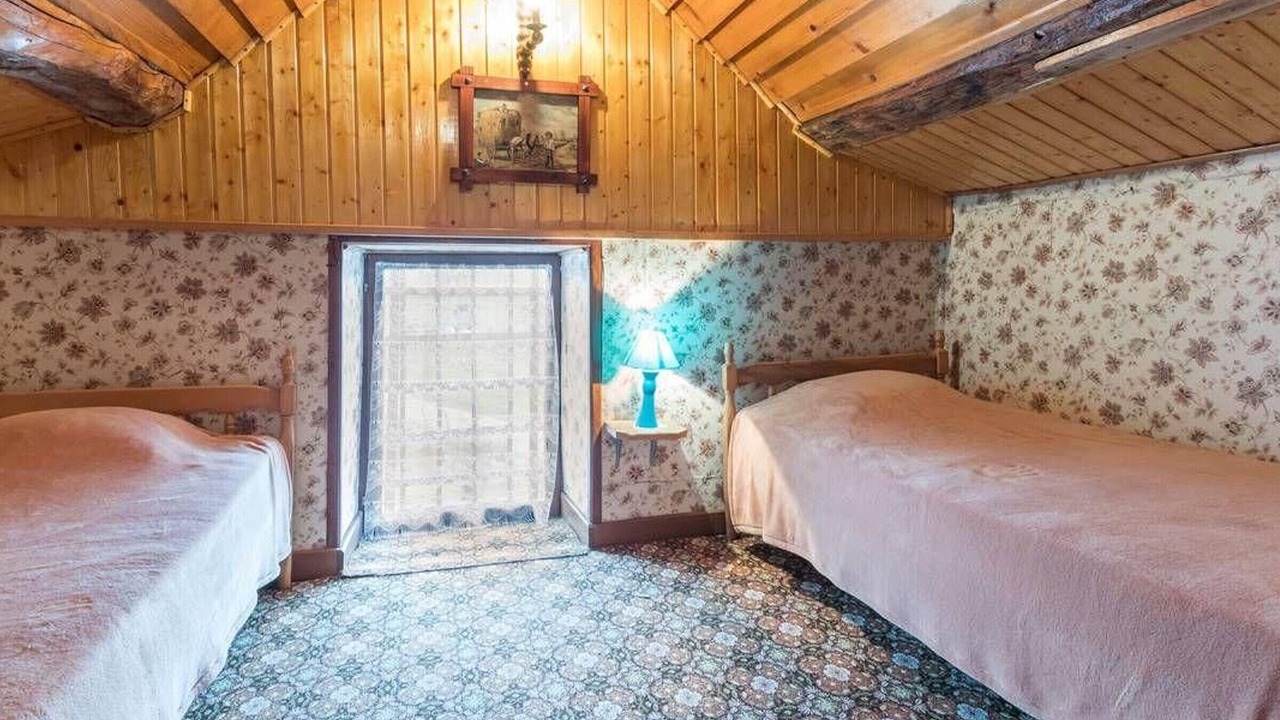 Photo of Bedroom in Saint-Bresson