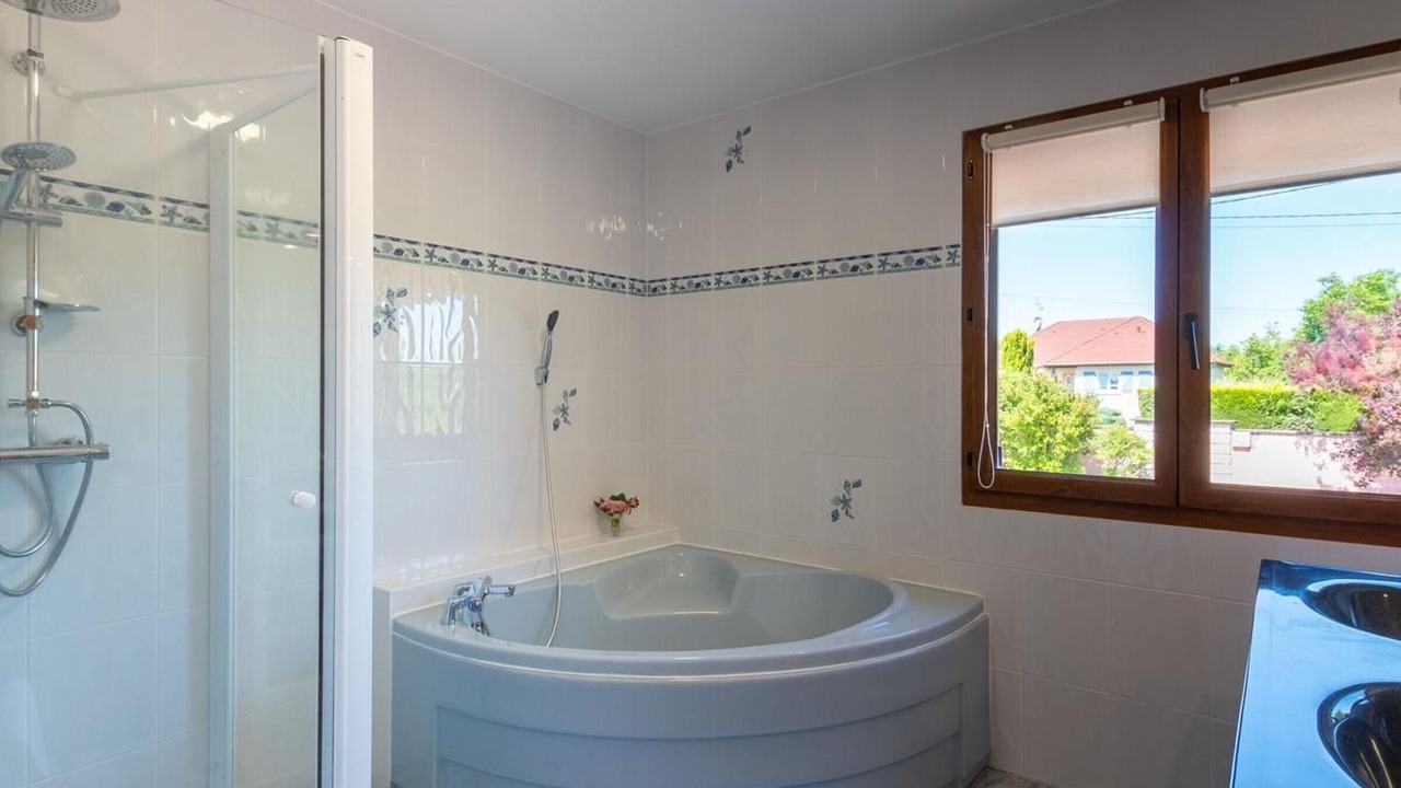 Photo of Bathroom in Villers-les-Luxeuil