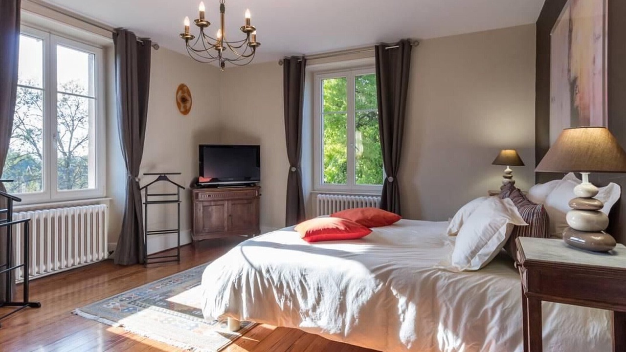 Photo of Bedroom in Fougerolles