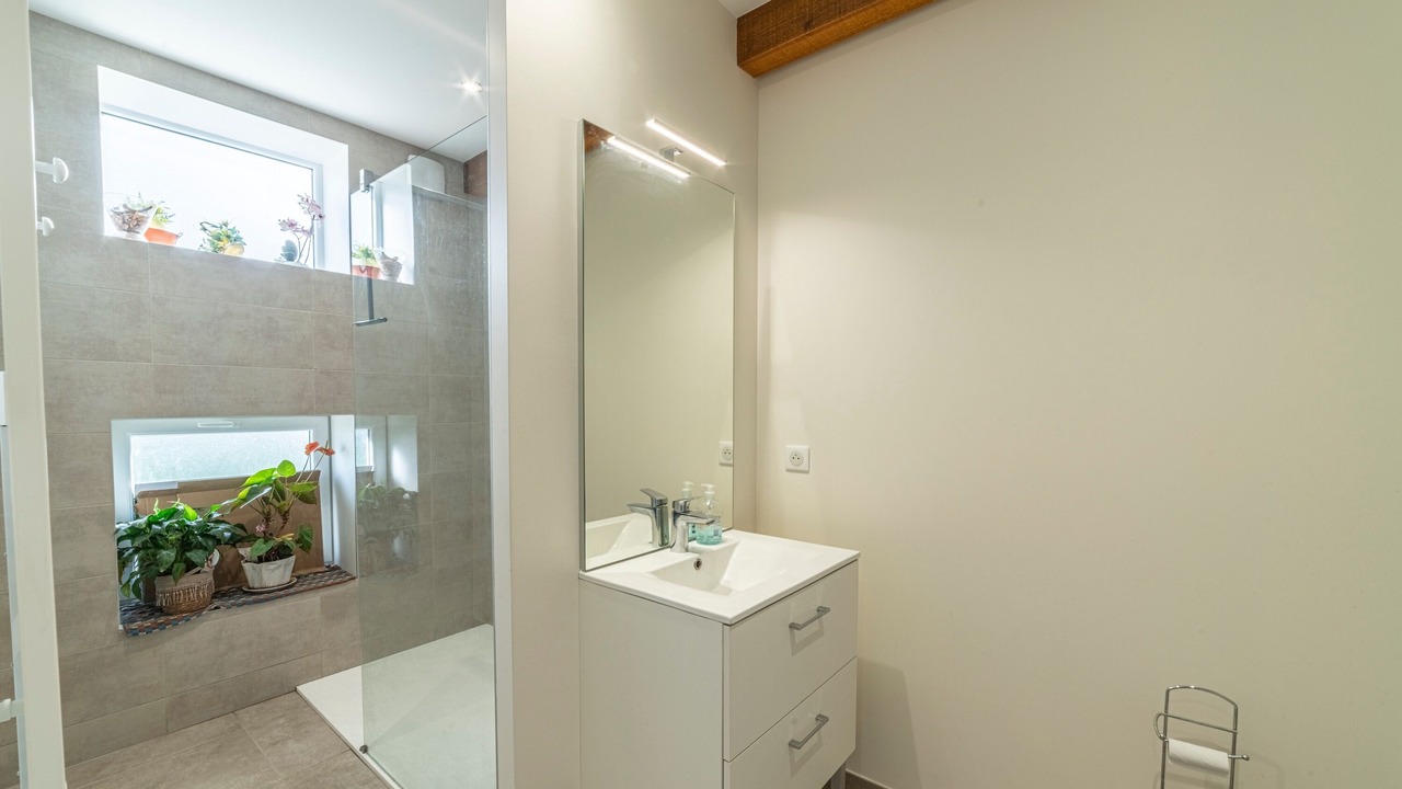 Photo of Bathroom in Saint-Yan