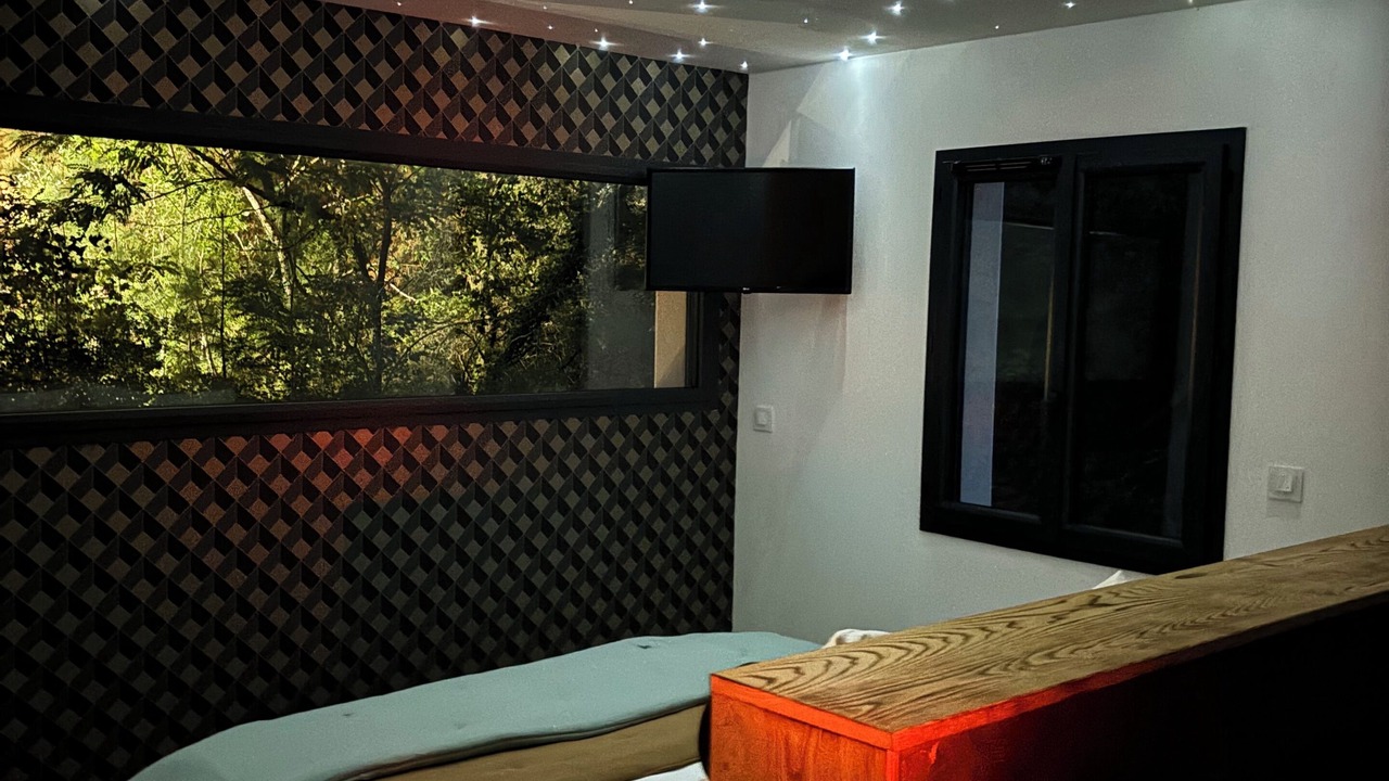 Photo of Bedroom in Saint-Restitut
