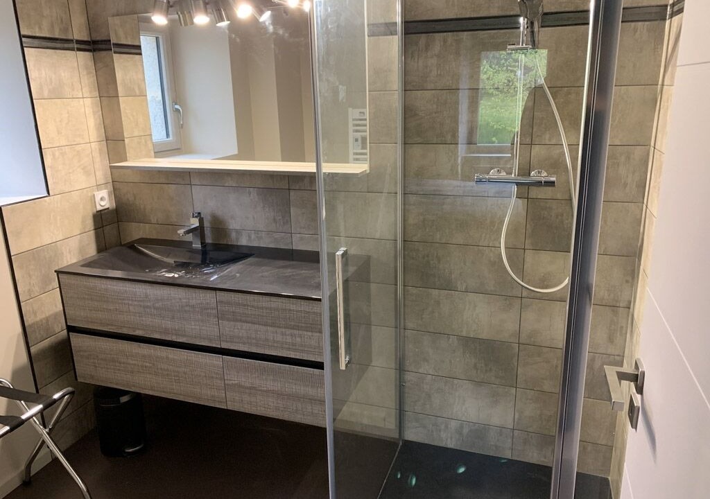Photo of Bathroom in Le Bacon
