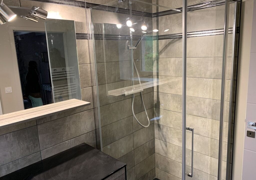 Photo of Bathroom in Le Bacon