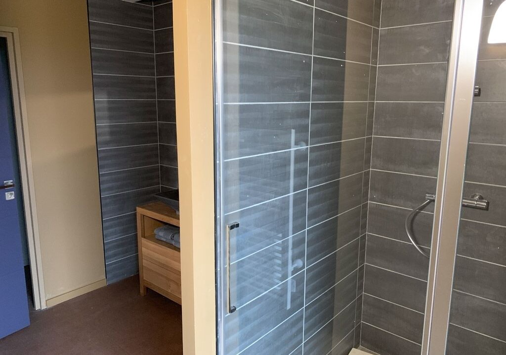 Photo of Bathroom in Le Bacon