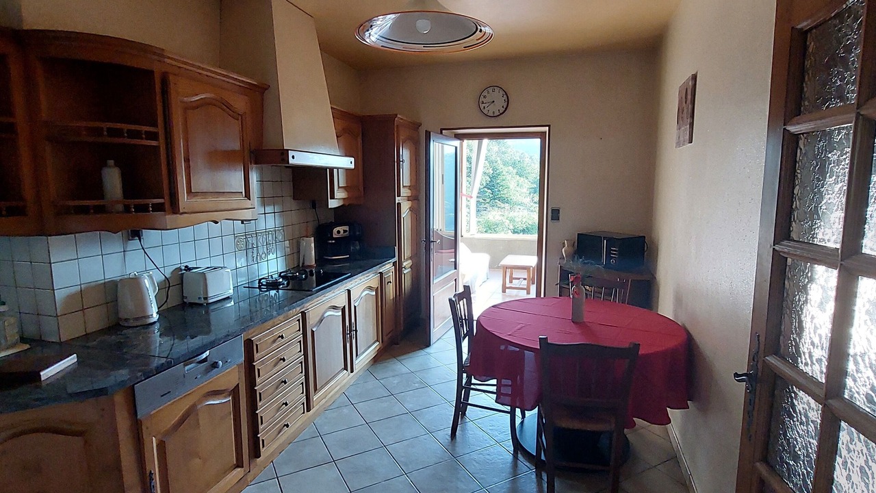 Photo of Kitchen in Saint-Pierre-de-Colombier