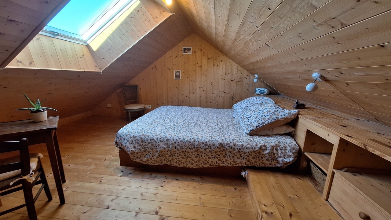 Photo of Bedroom in Chemenot
