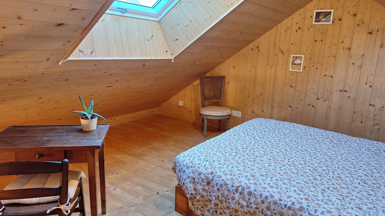 Photo of Bedroom in Chemenot