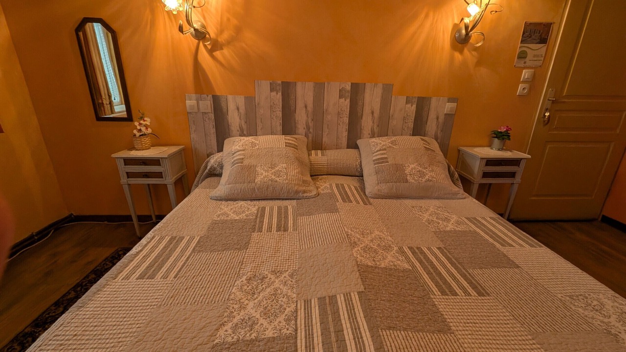 Photo of Bedroom in Choye