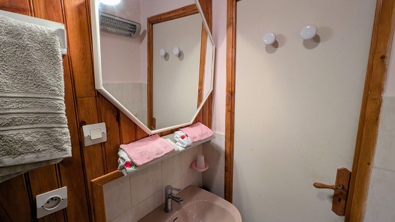 Photo of Bathroom in Melin