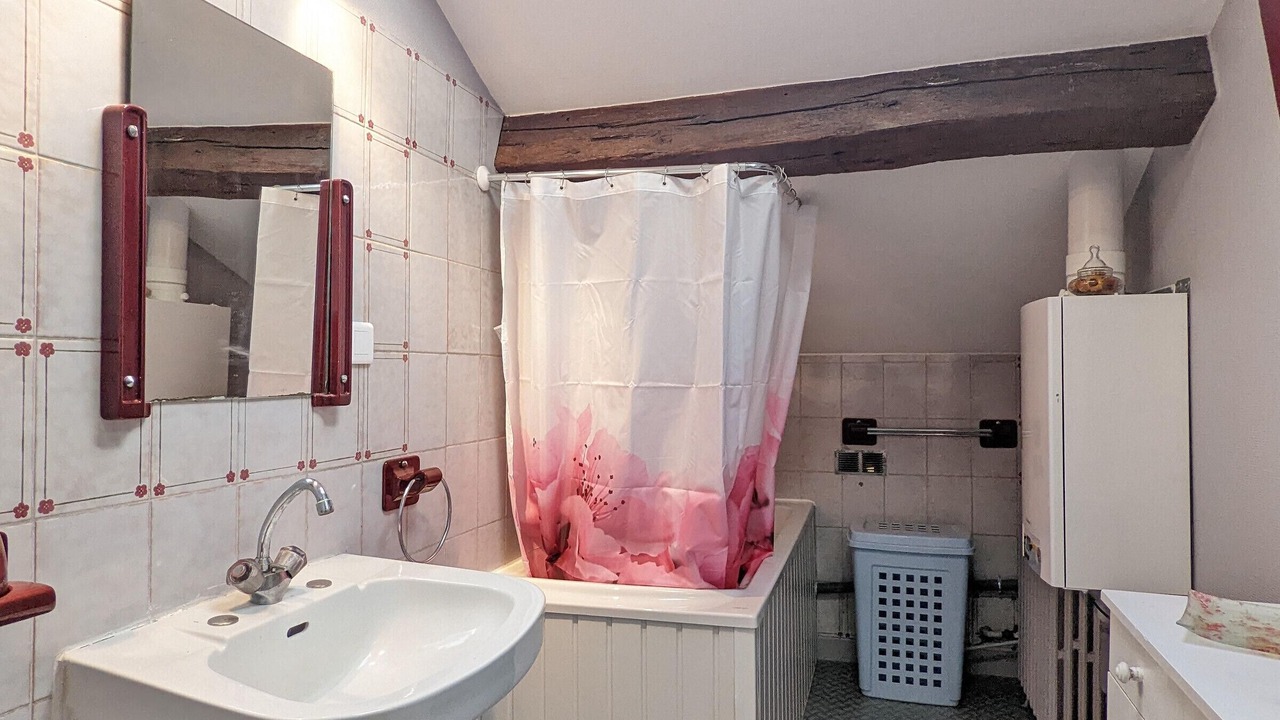 Photo of Bathroom in Vauvillers