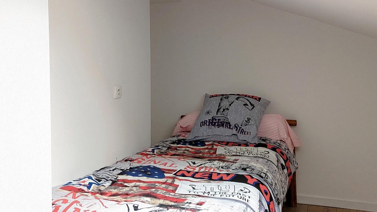 Photo of Bedroom in Anchenoncourt-et-Chazel