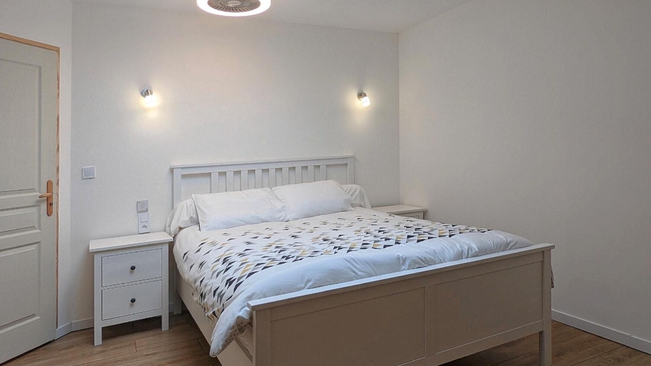 Photo of Bedroom in Anchenoncourt-et-Chazel