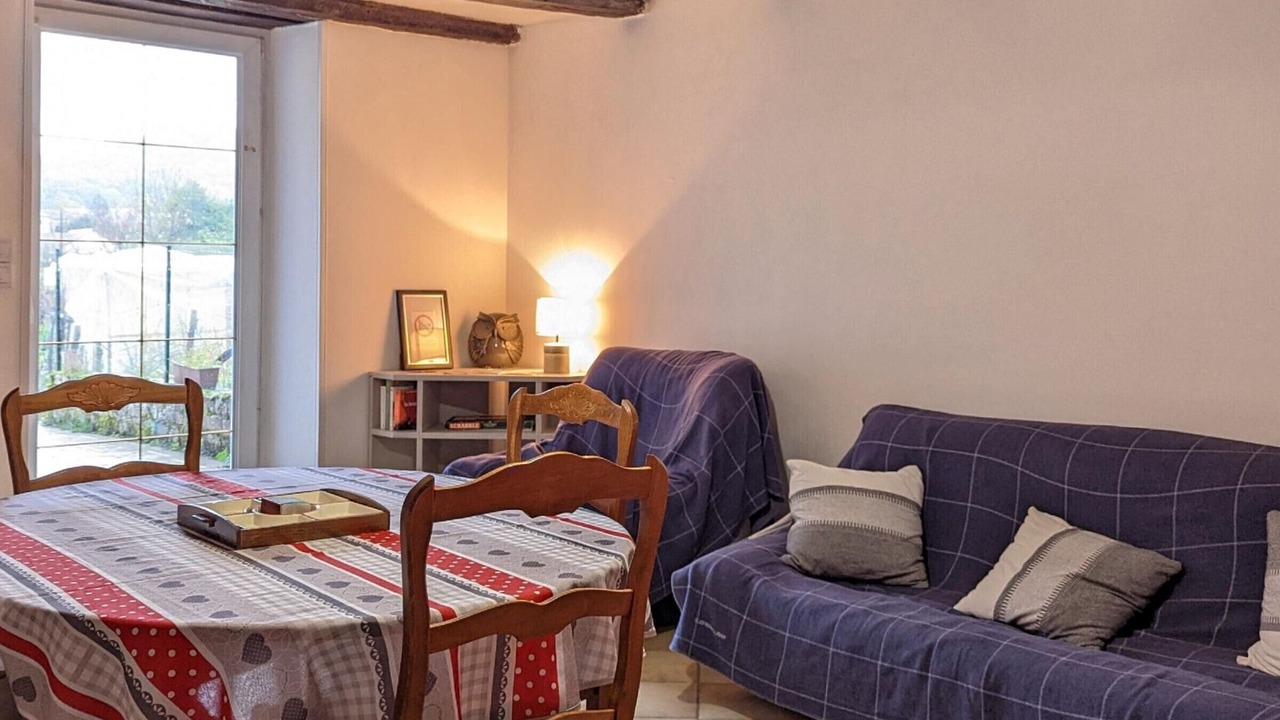 Photo of Livingroom in Anchenoncourt-et-Chazel