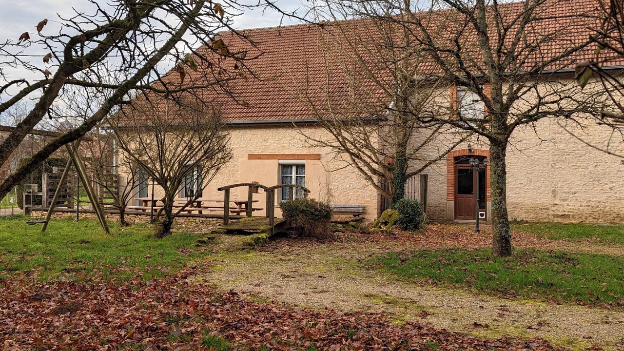 Photo of Outdoor in Beaumotte-Aubertans