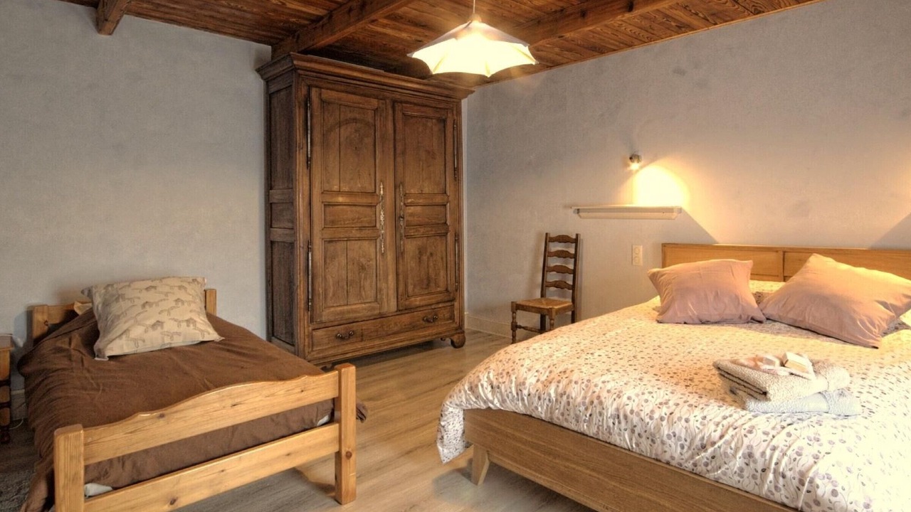 Photo of Bedroom in Gourgeon