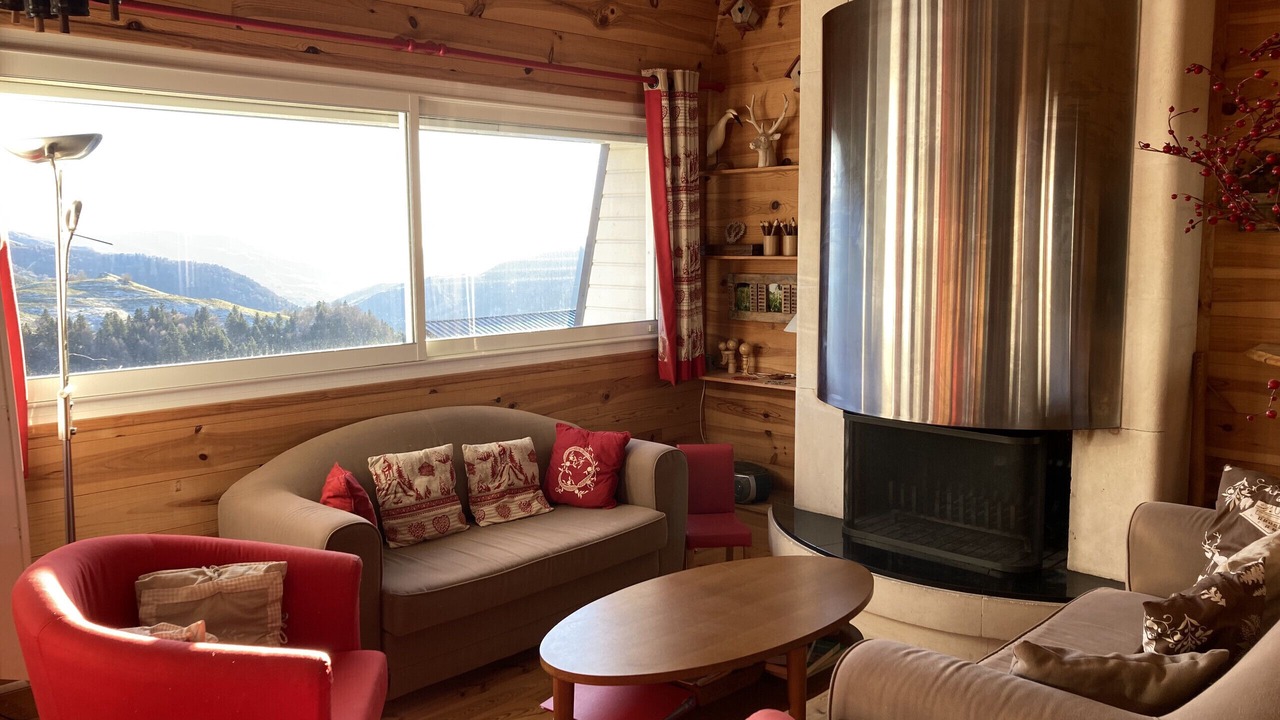 Photo of Livingroom in Saint-Jacques-des-Blats