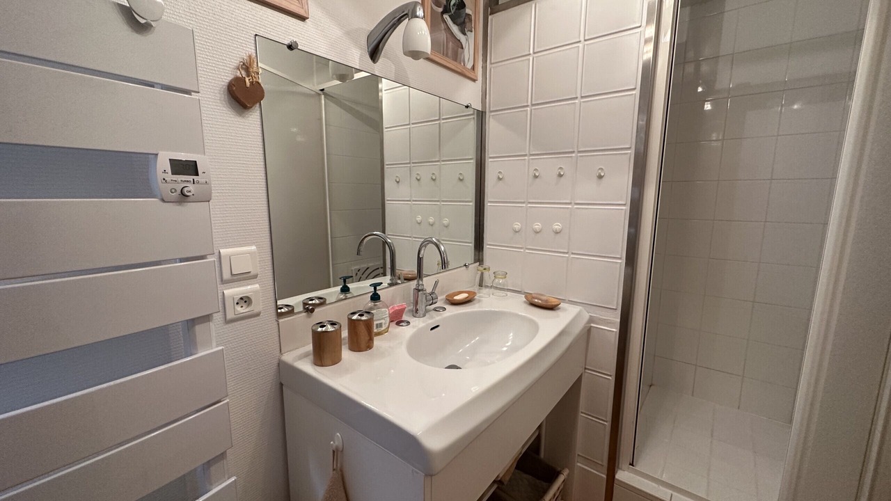 Photo of Bathroom in Saint-Jacques-des-Blats