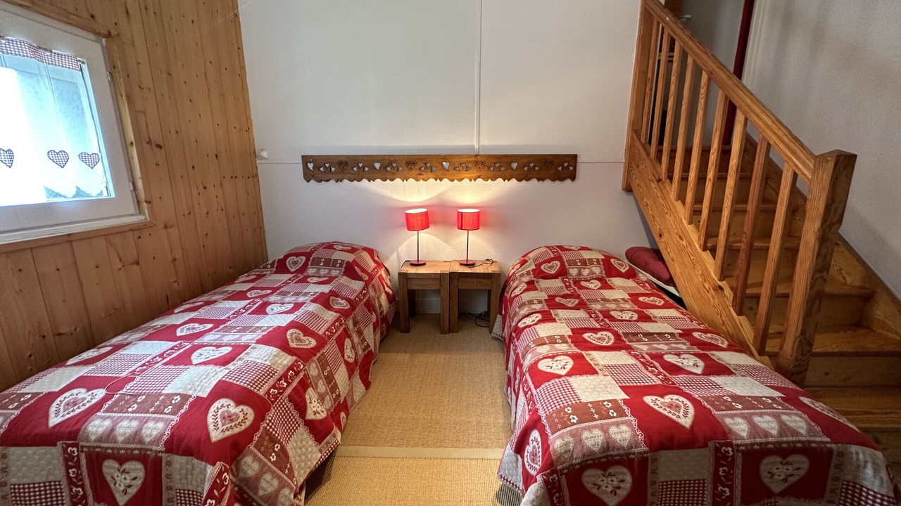 Photo of Bedroom in Saint-Jacques-des-Blats