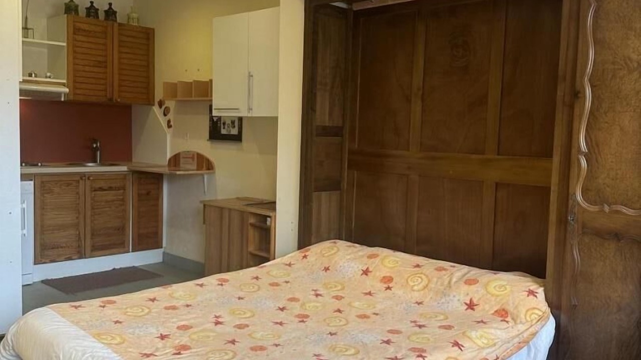 Photo of Bedroom in Montanges